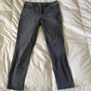 High Rise Crop Skinny Jeans